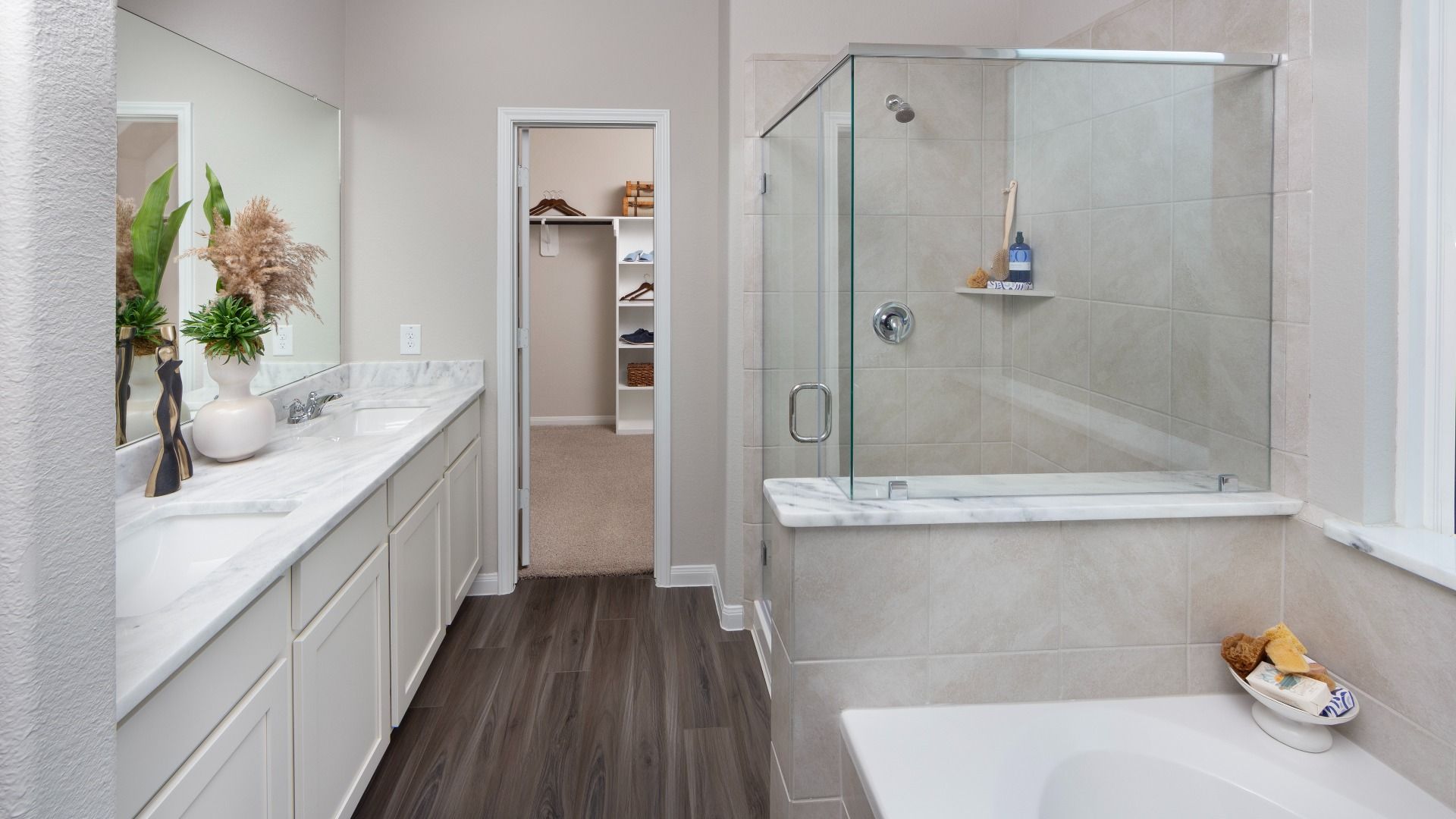 Images are a model representation and may depict options and upgrades not featured on the home available for purchase.