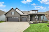 Easton - Easton Southern por Lennar en Indianapolis Indiana