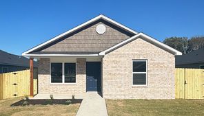 2614 S Bayou Alley (RC Monaco)