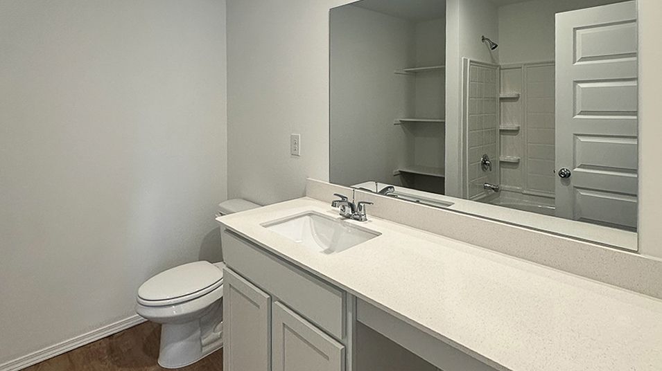 Chandler Foster II 2025 Chandler Meadows Bath2 1105