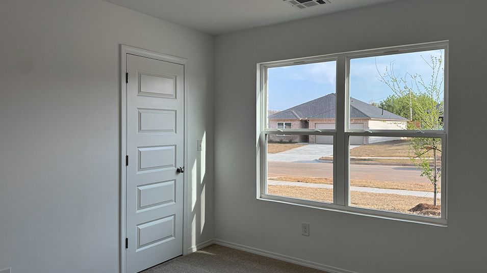 3 Chandler Meadows Chandler 2014 Chandler Meadows Magnolia 0406 Bed