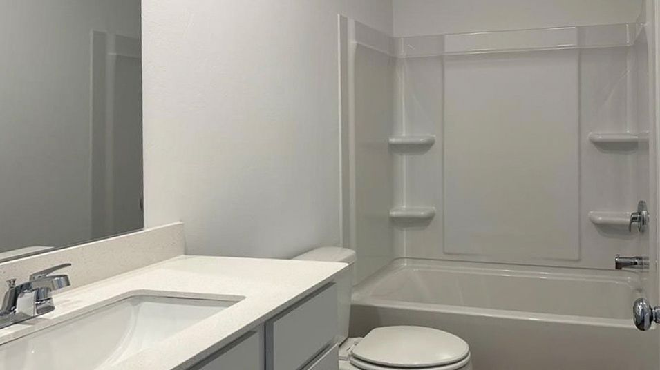 Homestead at Spring Creek   920160 Green St   Hall Bath