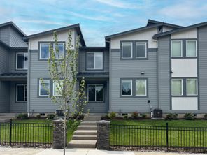 7370 SE Butternut Creek Pkwy (Pioneer)