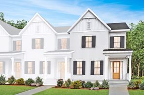 119 Moss Brook Ln (Farmhouse Exterior L)