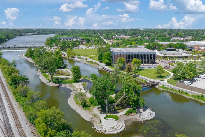 Aerial View of Hemmens Building in Elgin