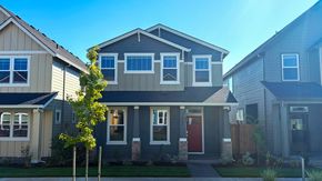 Reed's Crossing - The Legacy Collection - Hillsboro, OR