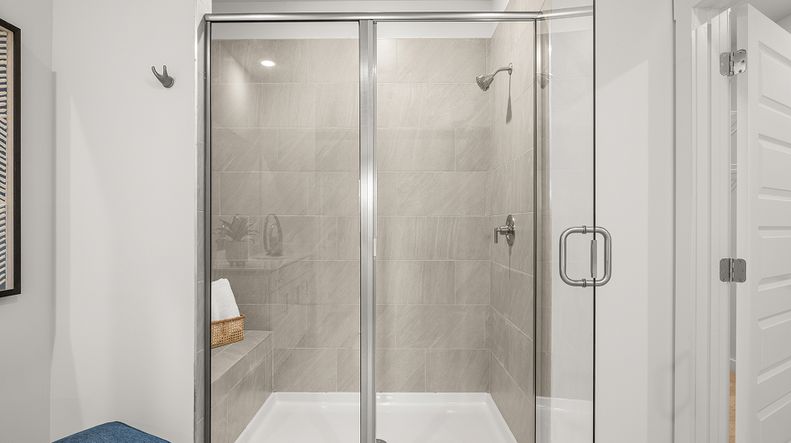 Divisional EI Walk In Shower 1of4