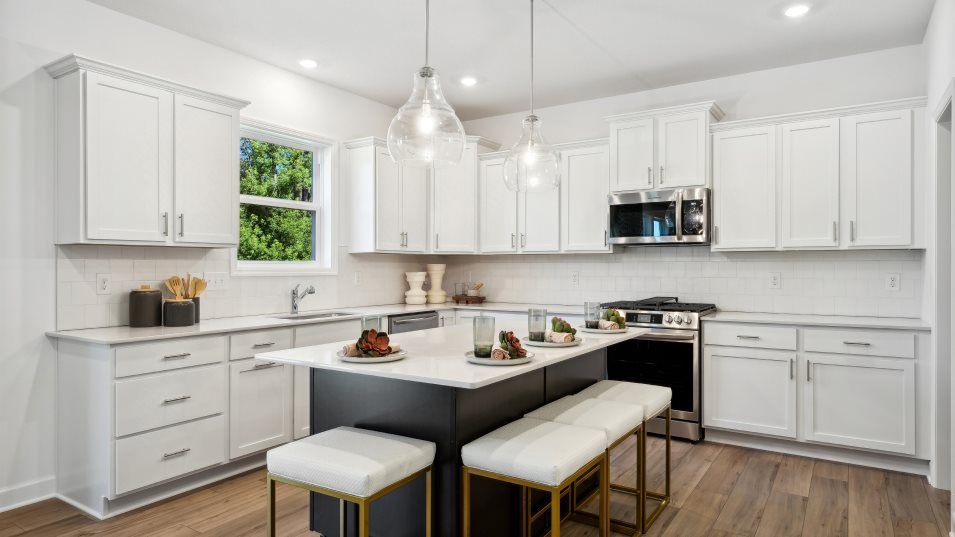 2399 Tyrone Drive (Lewis)