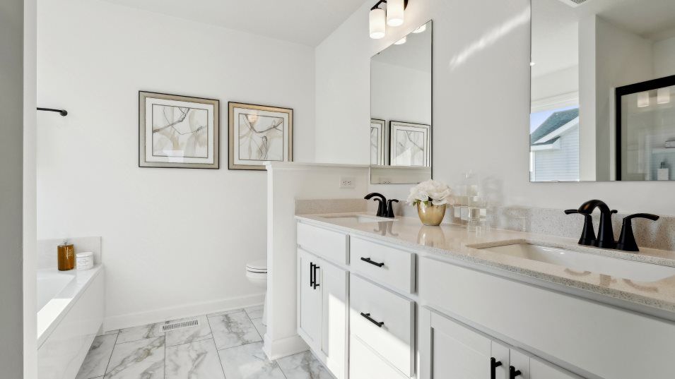 23129 Hazel Lane. Rogers, MN 55374