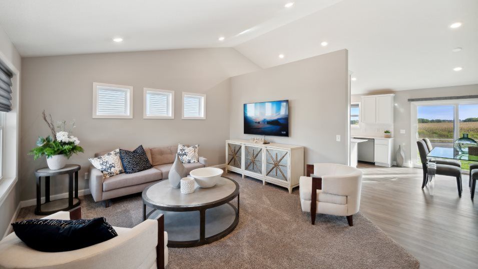 1902 Arbor Lane. Carver, MN 55315