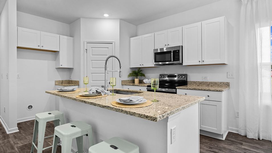 2090 Osprey Isle Lane SW (BERKELEY)