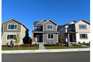 Hazelwood - Tehaleh Glacier Pointe - Cottage Collection: Bonney Lake, Washington - Lennar