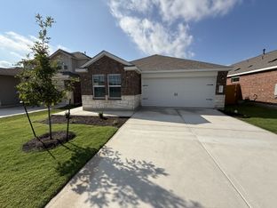 Mason - Meadowlark Preserve - Claremont Collection: Pflugerville, Texas - Lennar