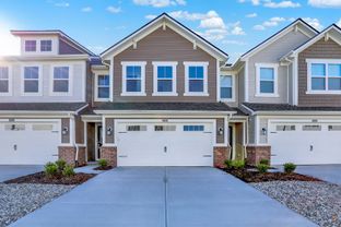 Roxbury - Towns at Pennsy: Cumberland, Indiana - Lennar