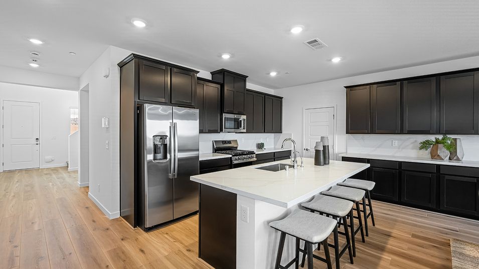 3636 MISTY DUSK AVE (Peter)