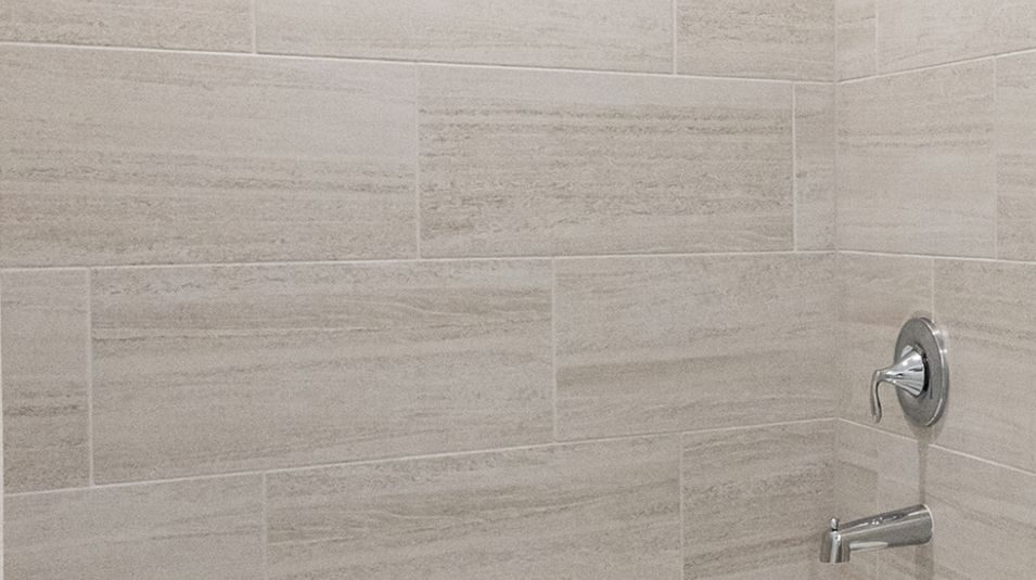 Singles Venue Monroe EI Shower Tile F2 (3) 4 30 25