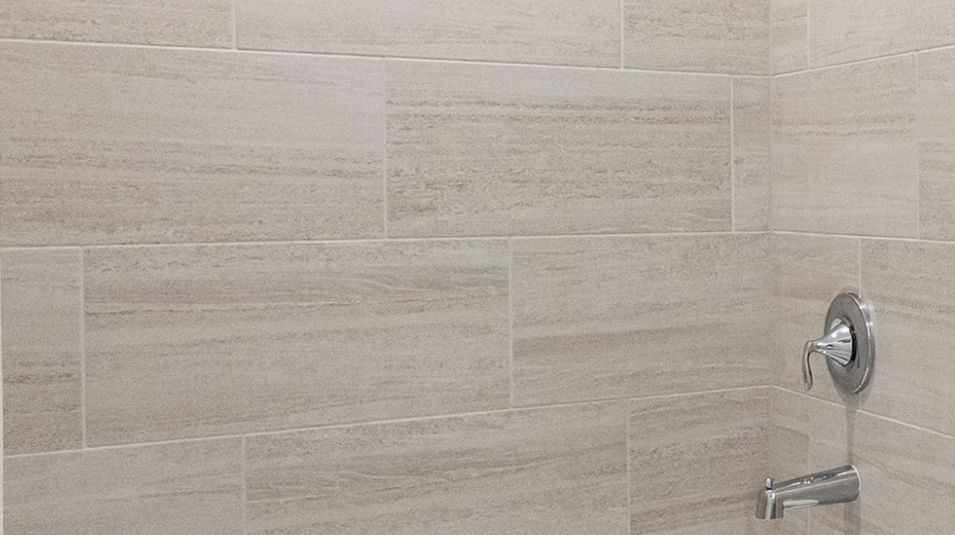 Singles Venue Monroe EI Shower Tile F2 (3) 9 10 25