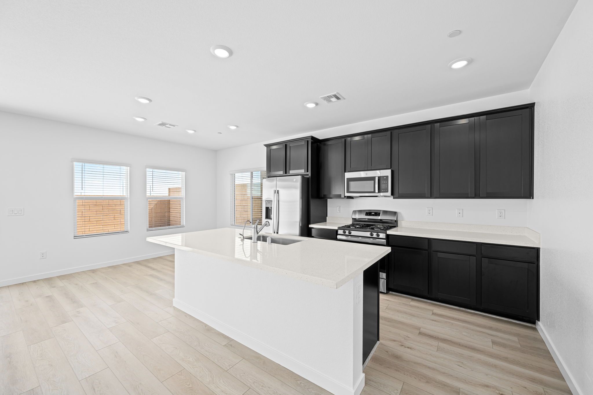Parkside Marcia Kitchen 1of8 F1