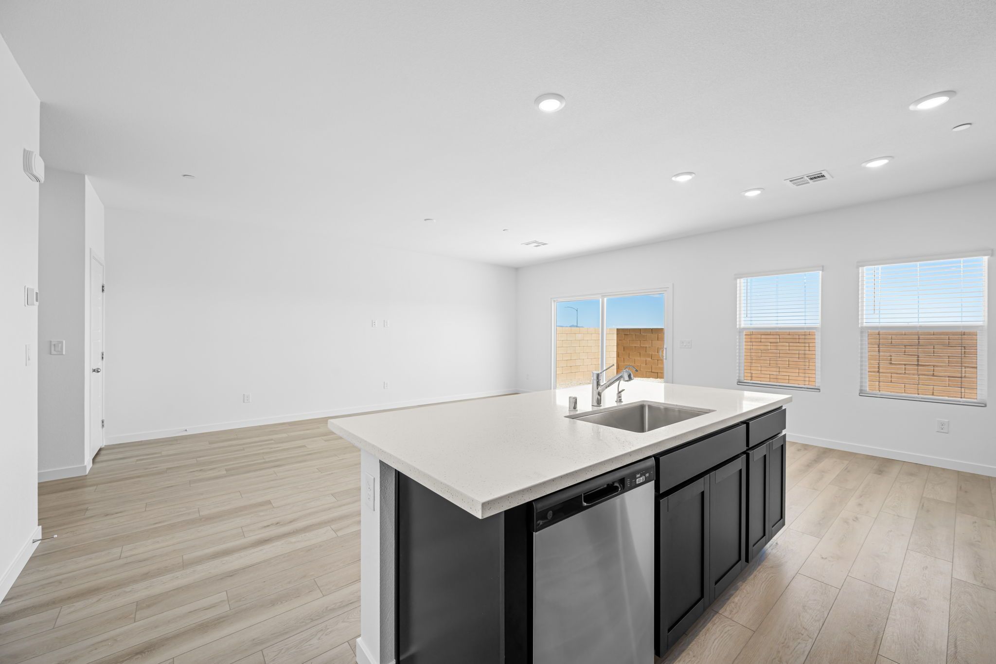 Parkside Marcia Kitchen 6of8 F1