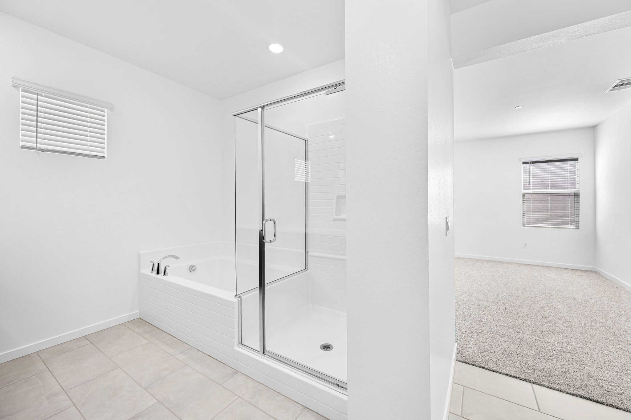 Parkside Marcia Owners Bath 1of2 F2