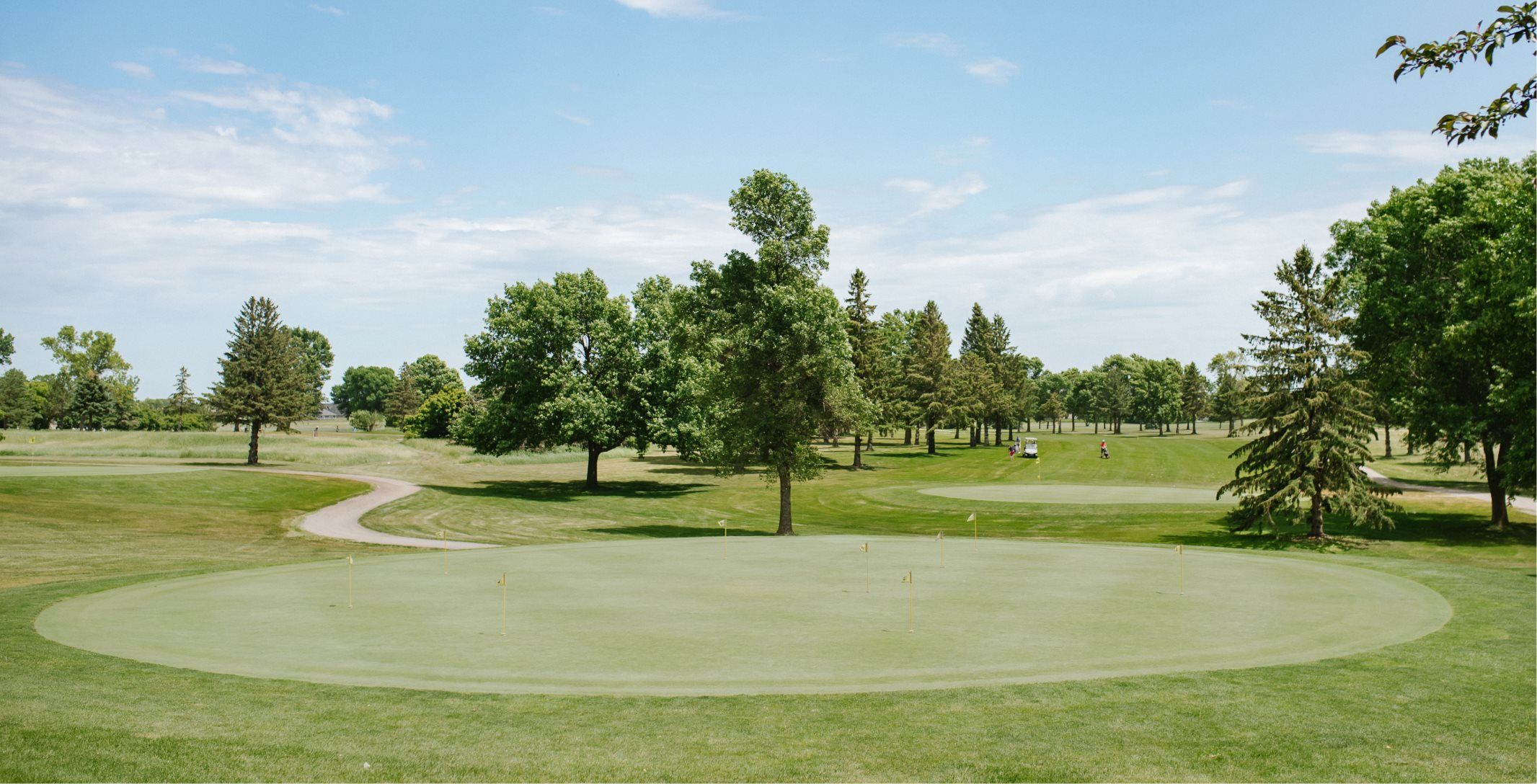 Red Hawk Golf and Resort