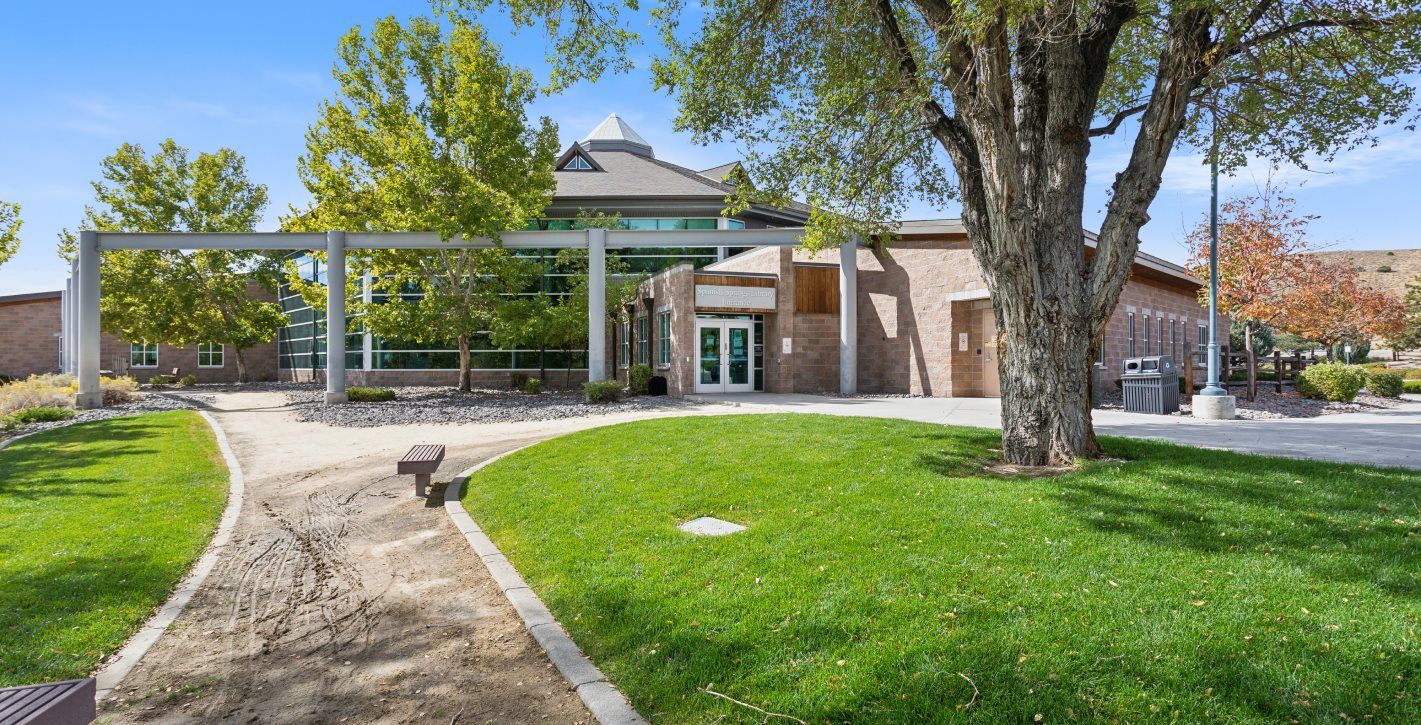 Spanish Springs Library