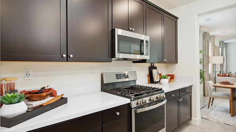 1950 Juniper Kitchen 5of5 F1