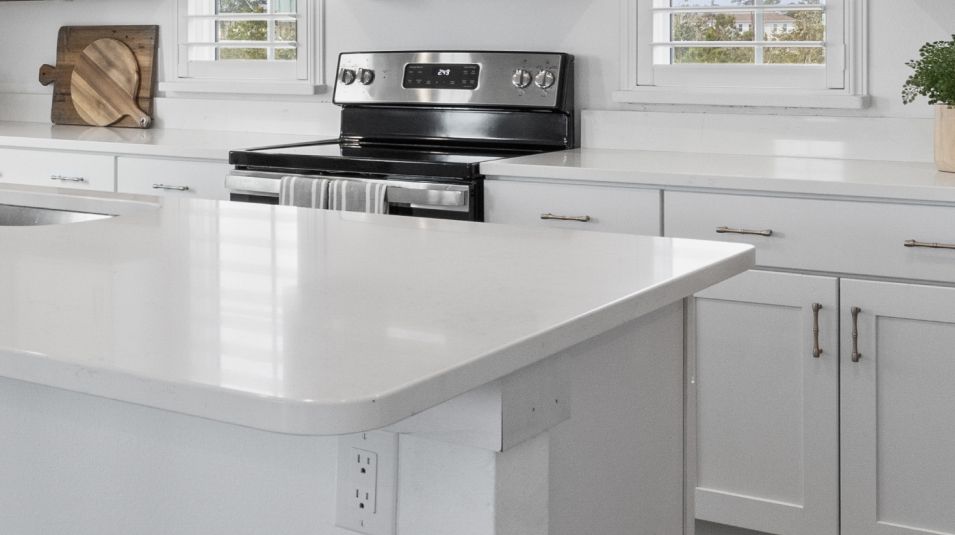Lost Key Sabal Palm EI Quartz Kitchen Island F2 5 15 25