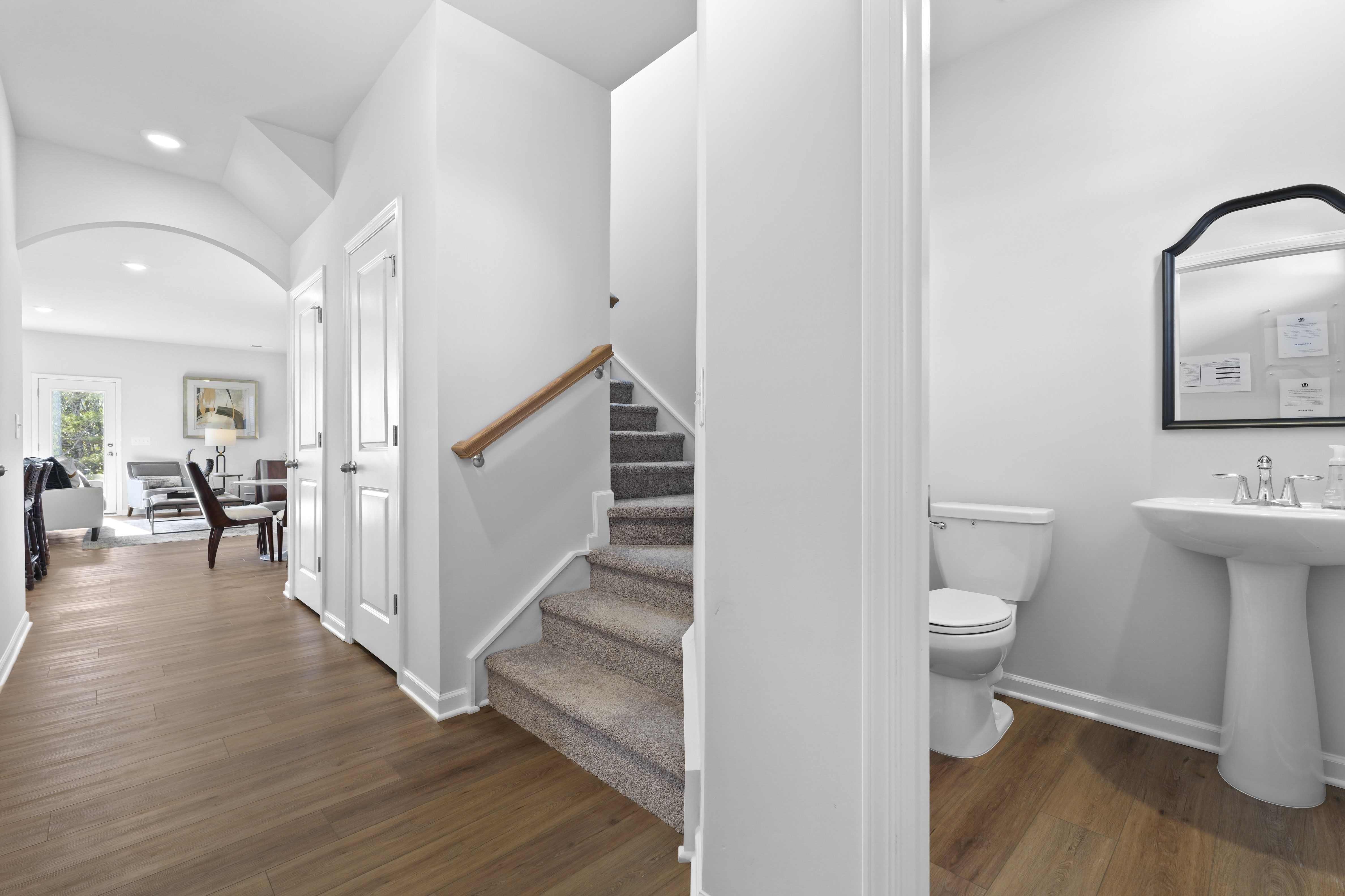 Magnolia Glen Carlton Foyer 2of2