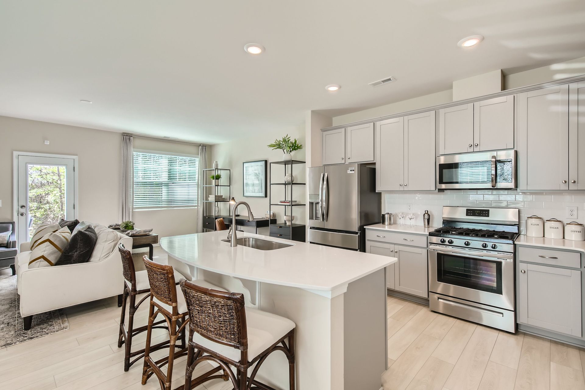 1728 Carlton Kitchen