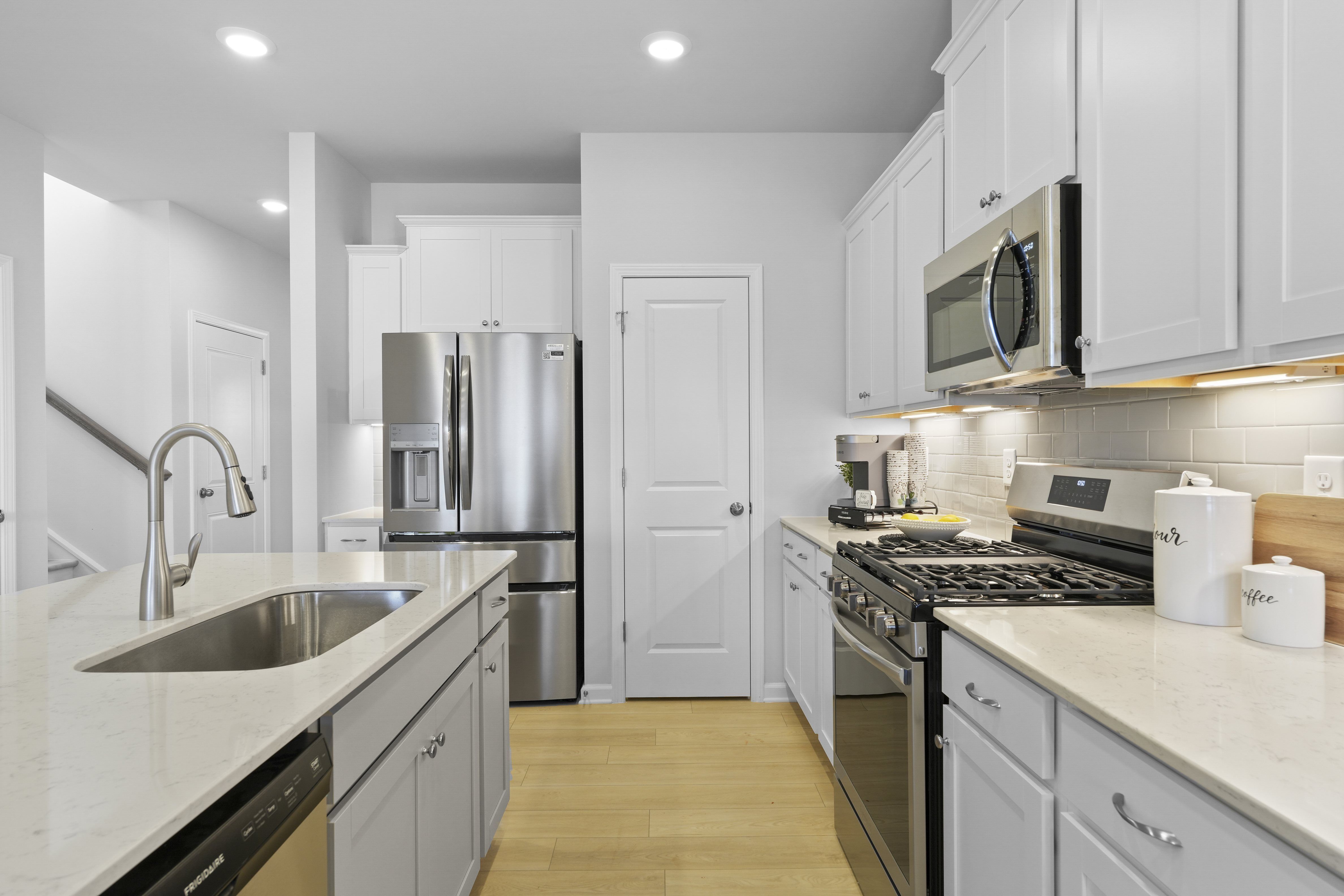 Blue Ridge Cottages Berkley Kitchen 4of7