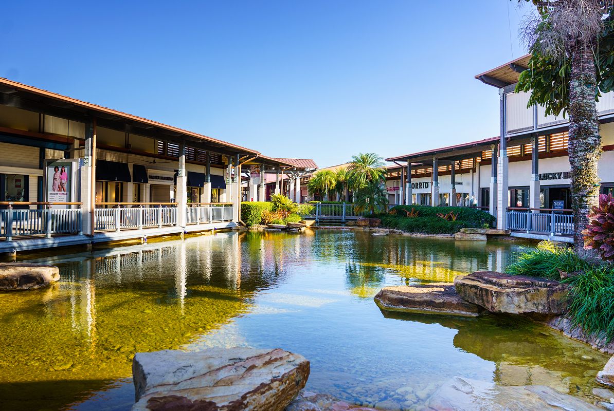 Miami Dade Kendall The Falls 01 POI Photoshoot