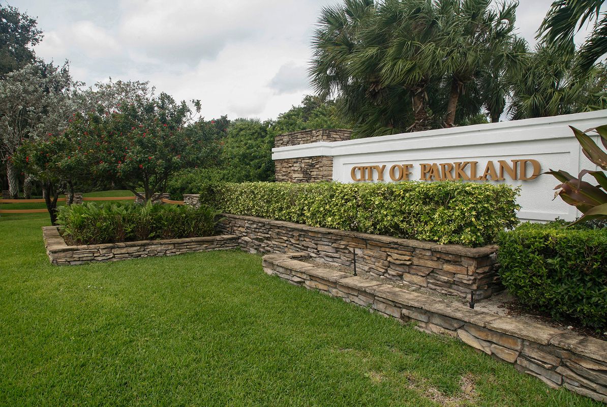 Parkland Welcome To Parkland Sign