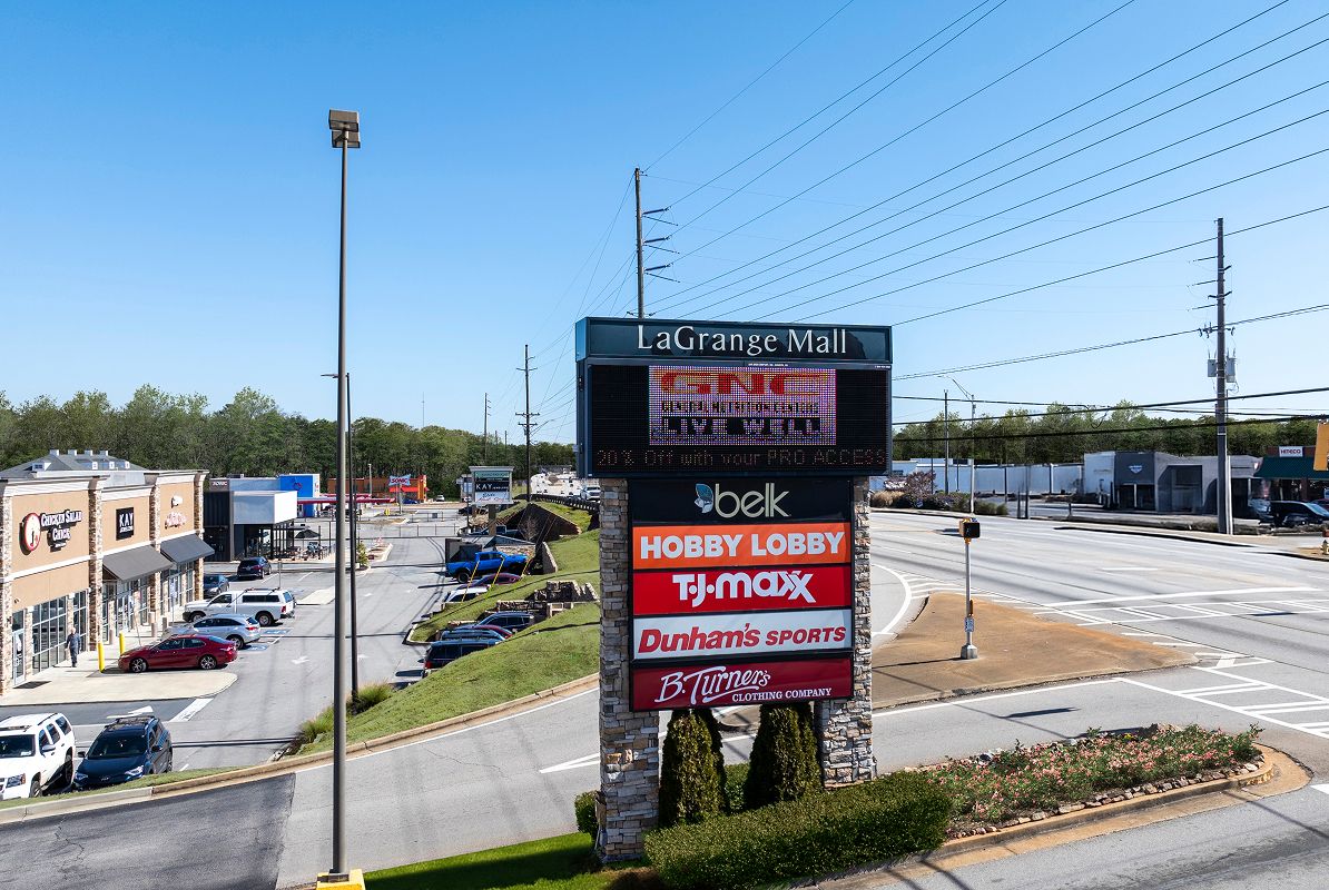 Lagrange Lagrange Mall 1of2