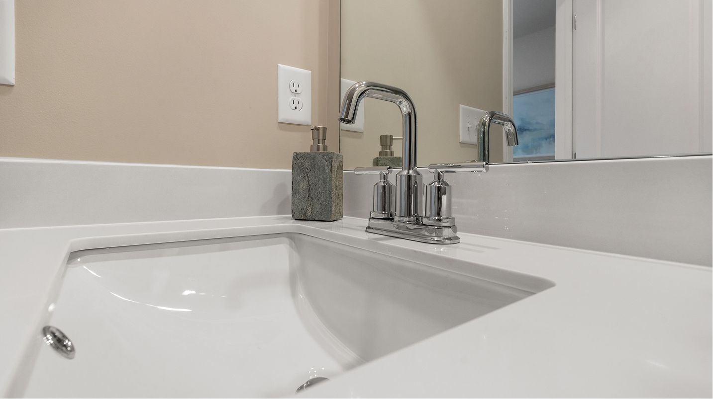 Ei Bath Fixtures Chrome