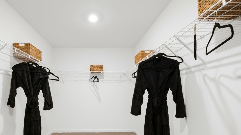 Owners Closet Shelving