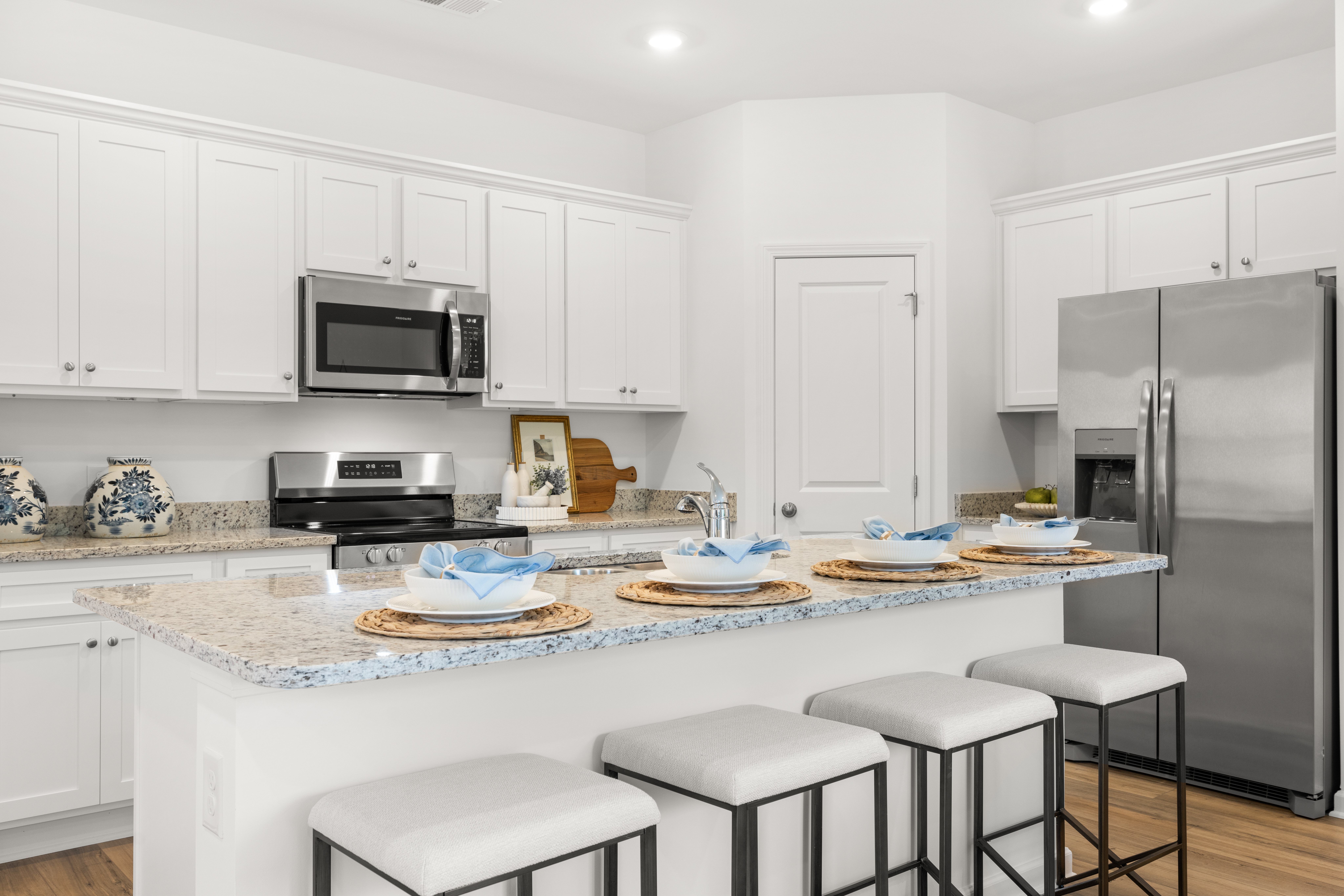 Summit View Primrose Kitchen 1of3 F1