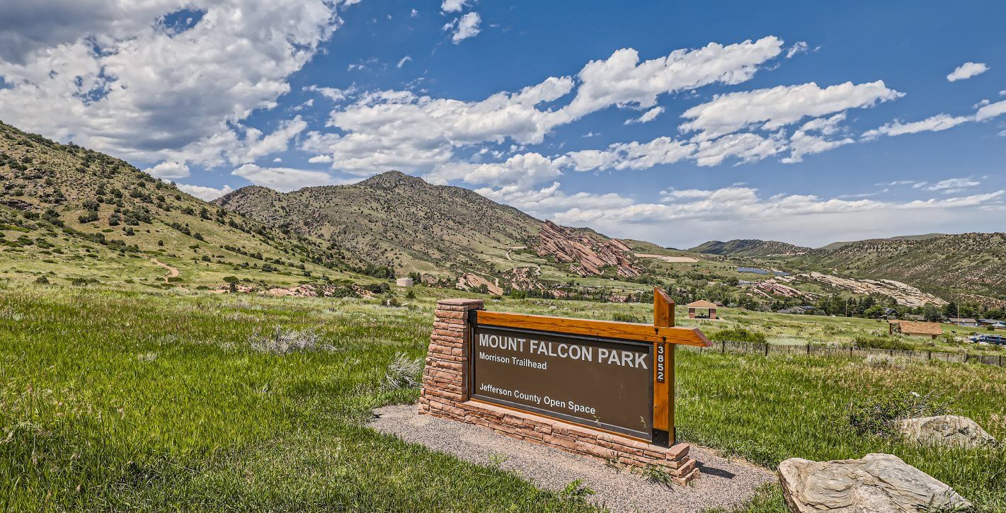 Mount Falcon Park trail head