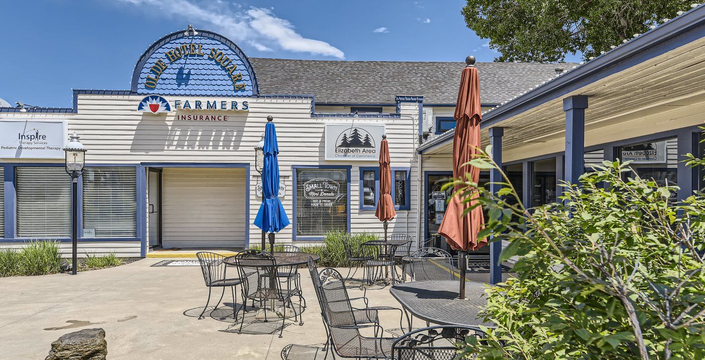 Small Town Mini Donuts building exterior