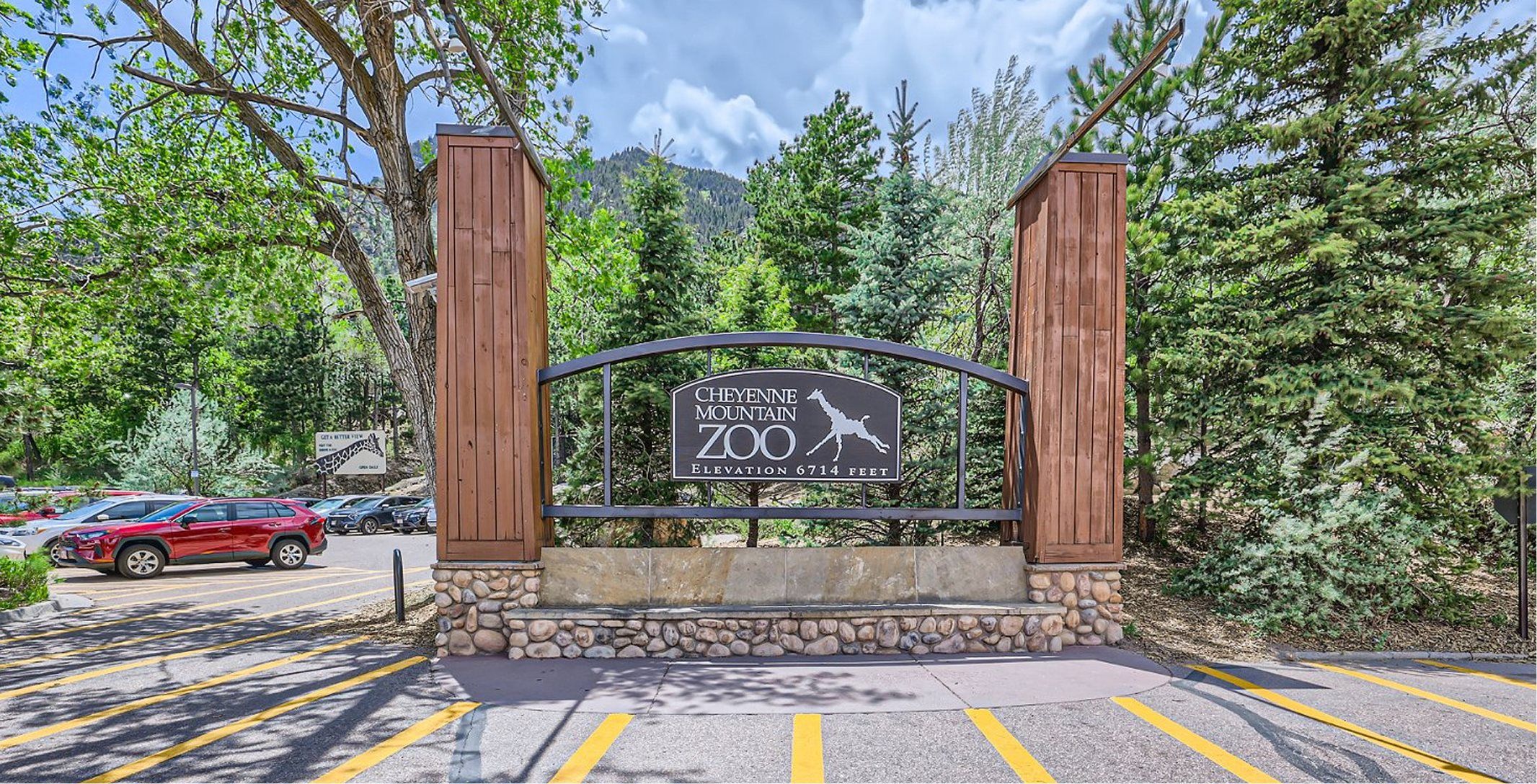 Cheyenne Mountain Zoo