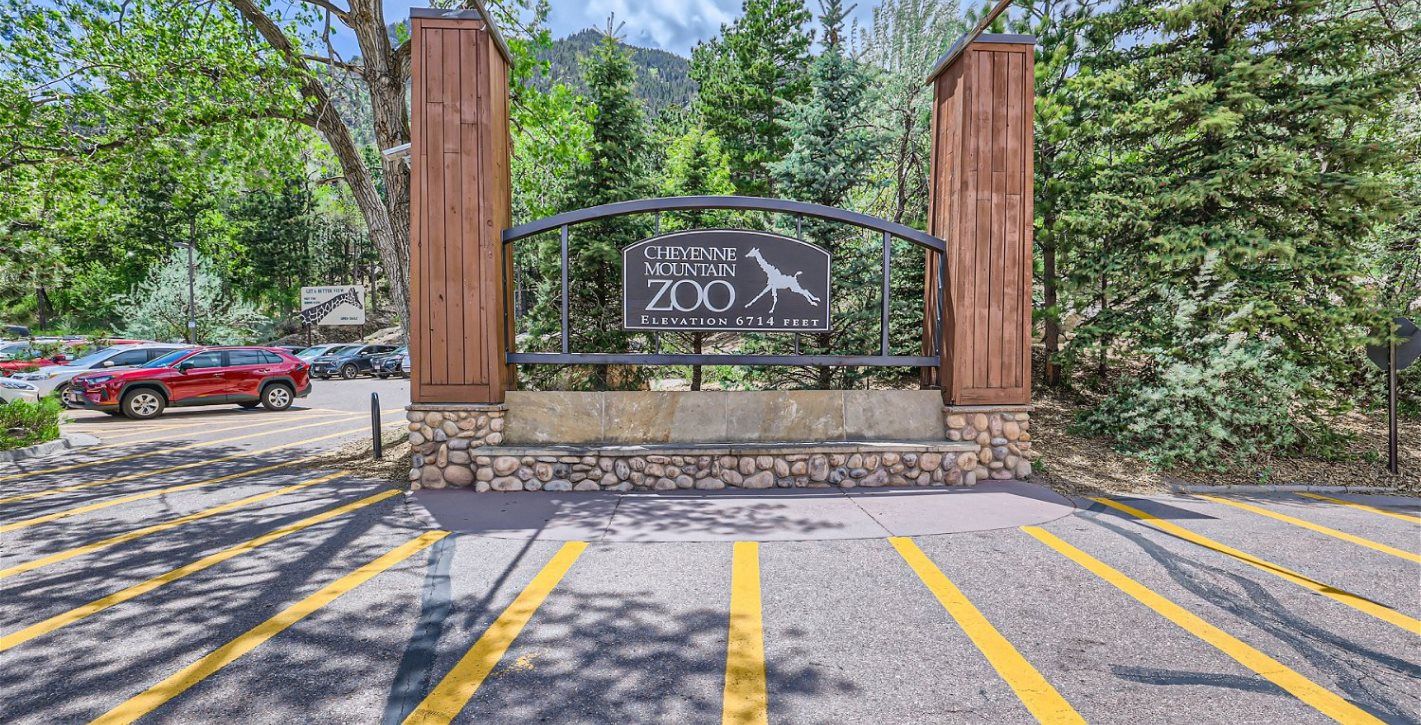 Cheyenne Mountain Zoo