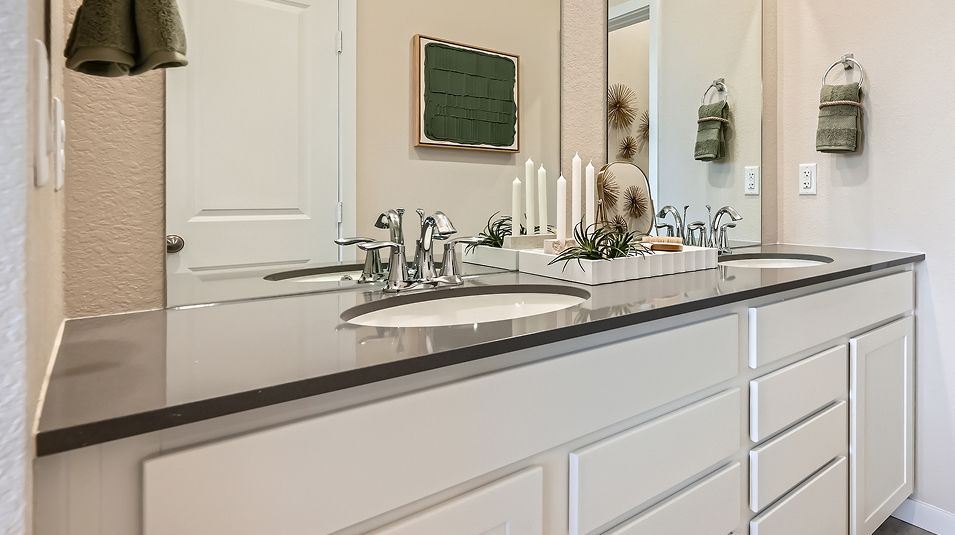 071125 A302 Plan302 Owners Bath F2