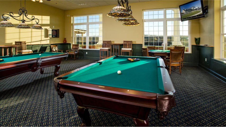 Noble's Pond Clubhouse Billiards Room