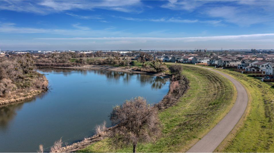 Trail at River Islands