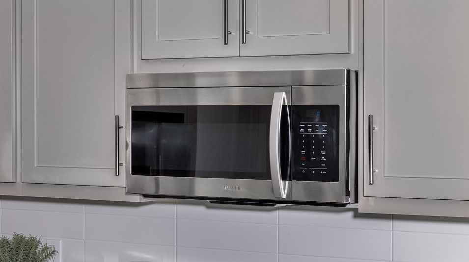 Maggiore Lakeshore Res3 EI Kitchen Microwave