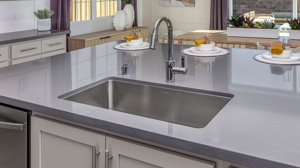 Maggiore Lakeshore Res3 EI Kitchen Sink