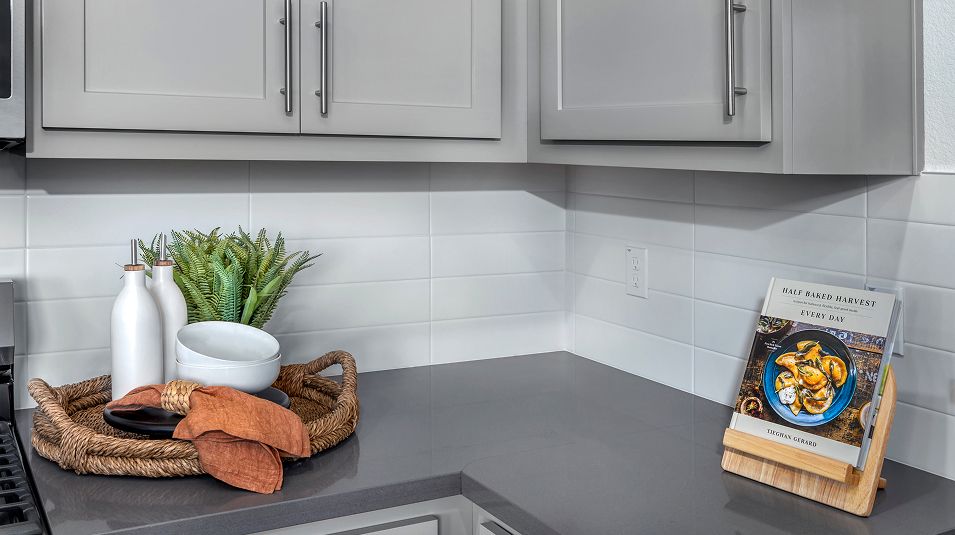 Heritage River Islands Res1 EI Kitchen Countertops