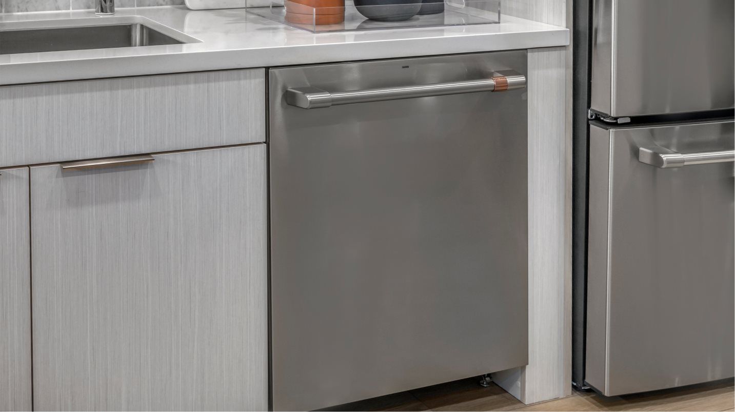 The Brant EI Dishwasher