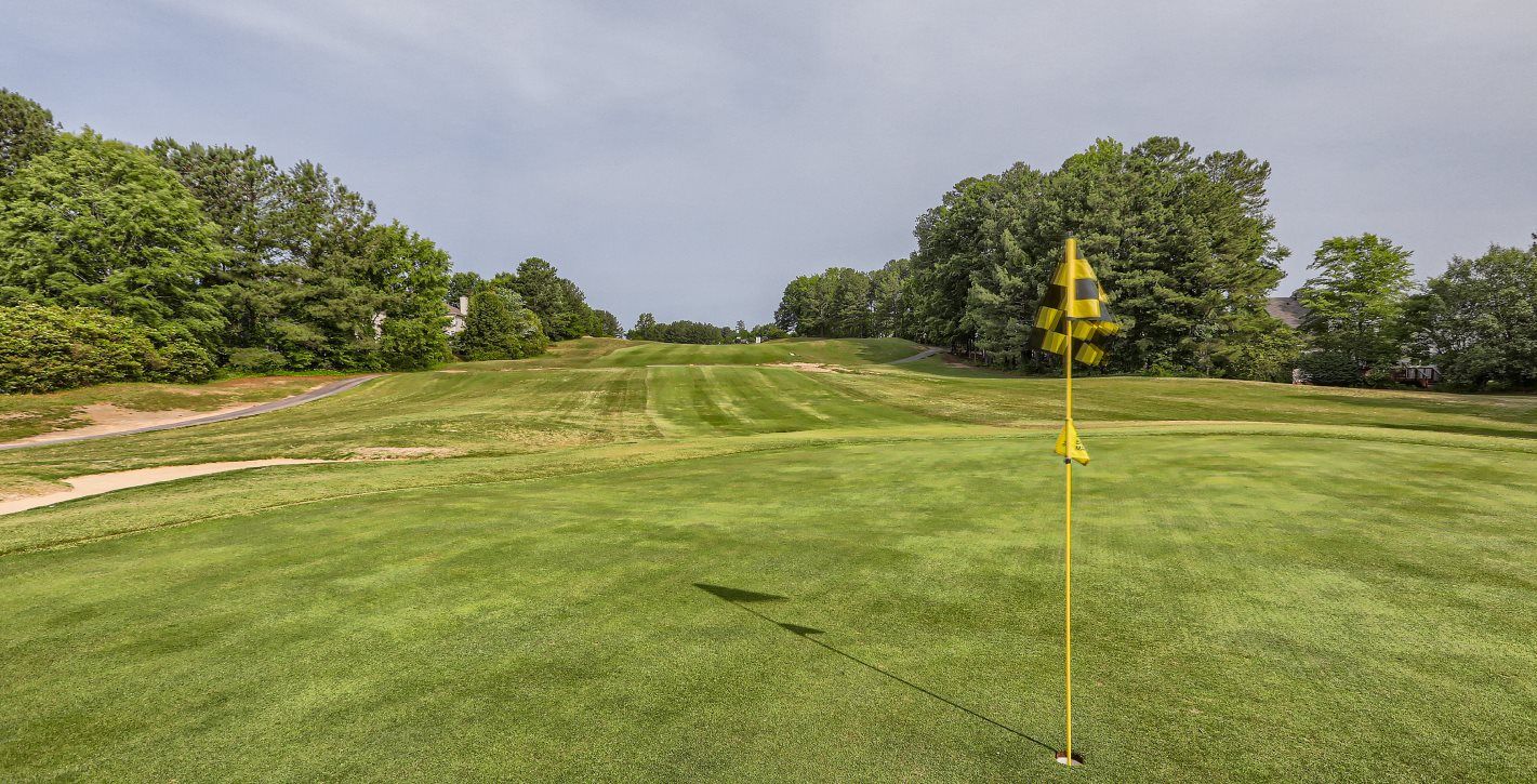 golf courses located just moments from Triple Crown