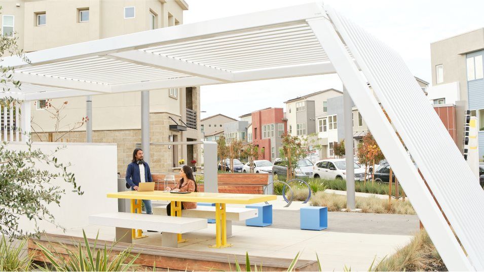 Boulevard The Office picnic area